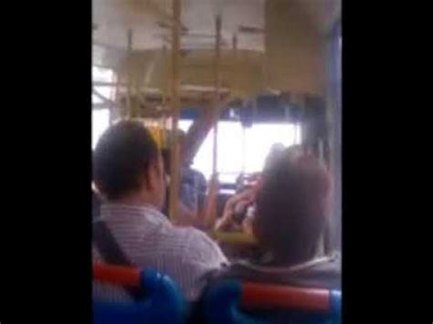 tetas en el bus|METIDA DE MANO EN EL BUS CHICA SIN BRAGAS .